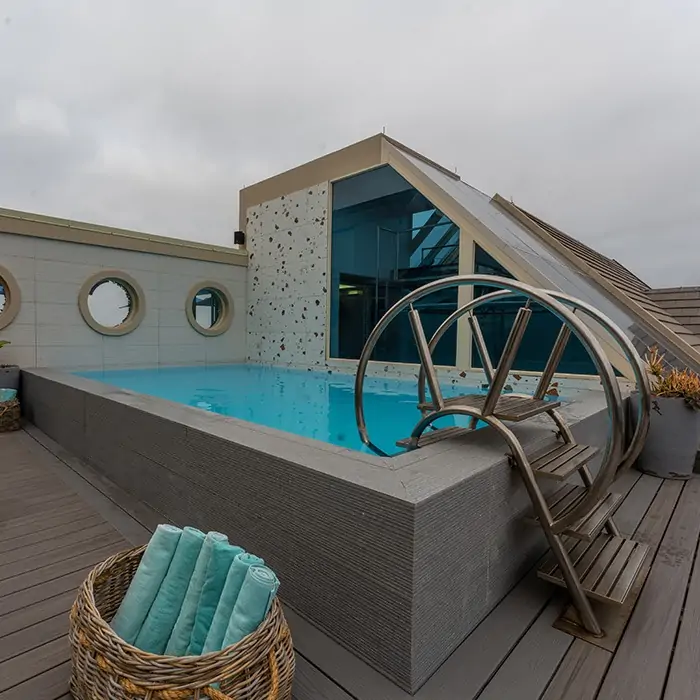 upper-deck